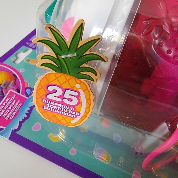 Polly Pocket Spin ‘n Surprise Compact Playset - Waterpark Tropical Smoothie - Picture 6 of 6